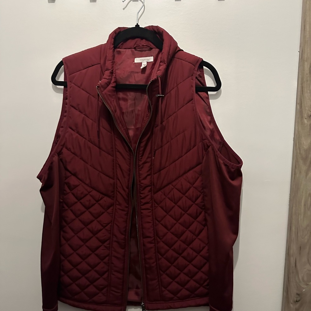 Women’s Quilted Vest